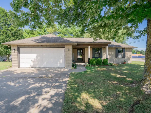 540 S Suburban Avenue, Springfield, MO 65802