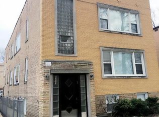 6207 N Sacramento Ave #1, Chicago, IL 60659