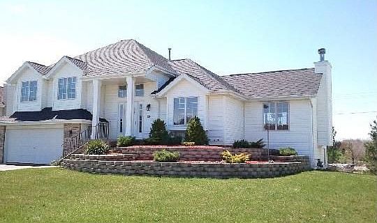 2nd image of 13124 Huntington Chase