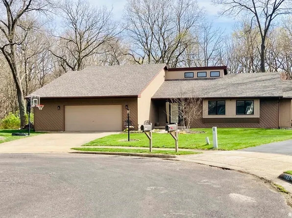 11901 N Windcrest Ct, Dunlap, IL 61525