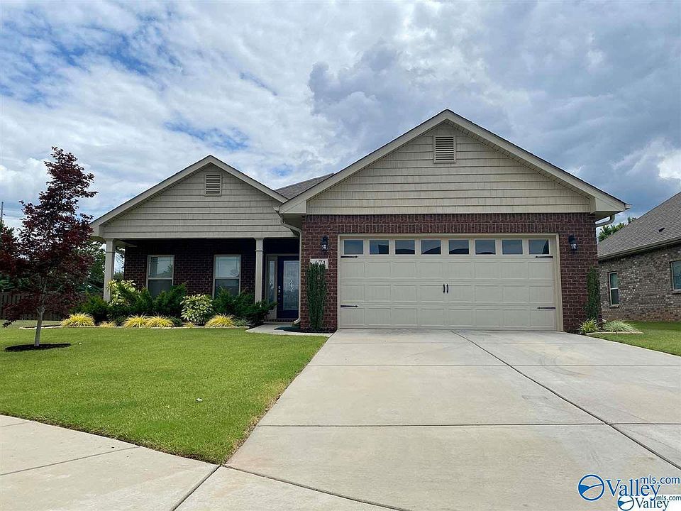 1st image of 471 E Mossyleaf Dr
