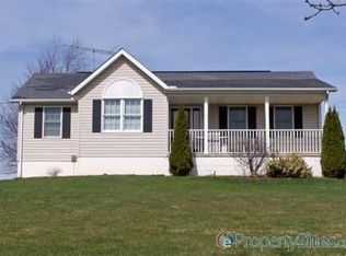 6373 Wharton Rd, Shreve, OH 44676