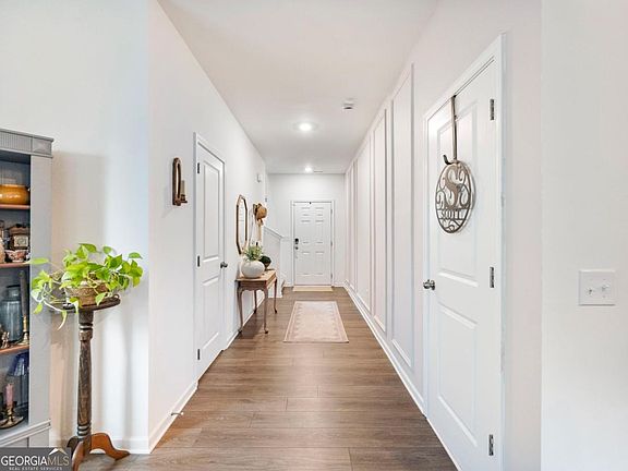 3rd image of 680 Groover St