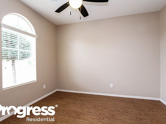 3rd image of 2512 S 90th Dr