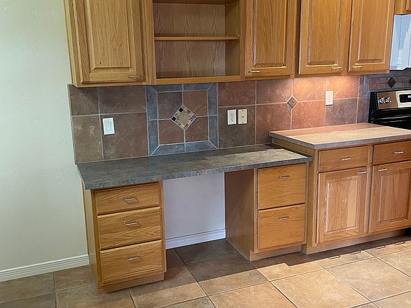 4th image of 351 Brentwood Dr