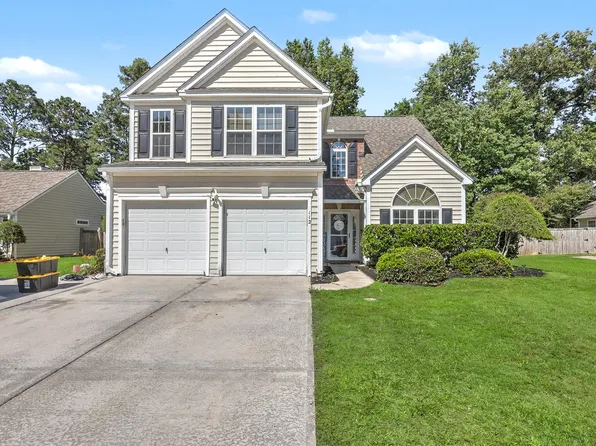 112 Irish Oak Dr, Goose Creek, SC 29445