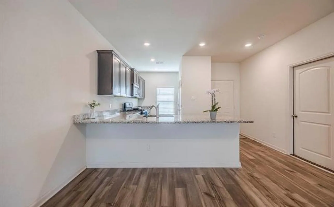 13635 Logan Pass Dr — Photo 2