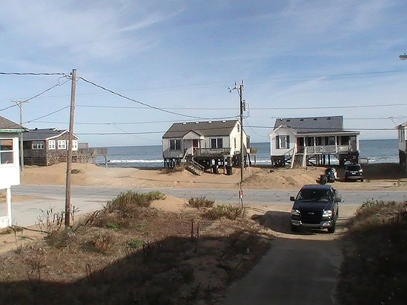 2nd image of 4506 Virginia Dare Trl N