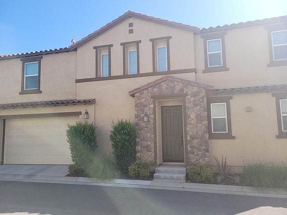 4th image of 40522 Calla Lilly St