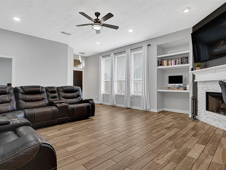 174 Horn Ct — Photo 6