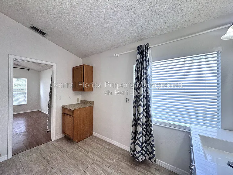 3752 Becontree Pl — Photo 23