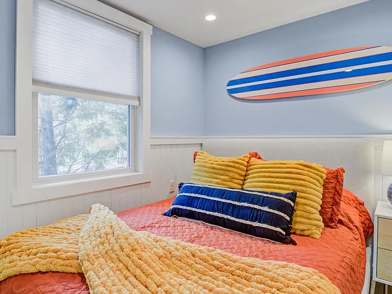 502 Ocean Ave — Photo 11