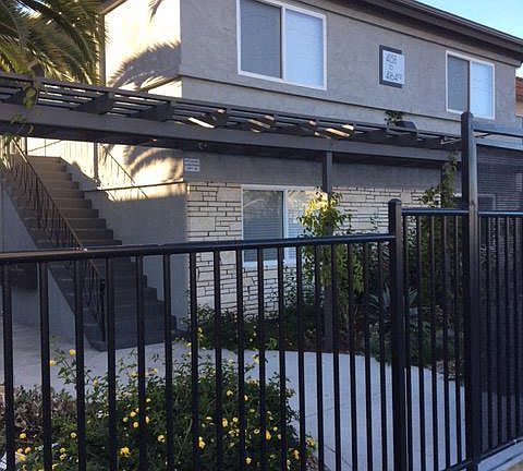 2nd image of 4164 32nd St