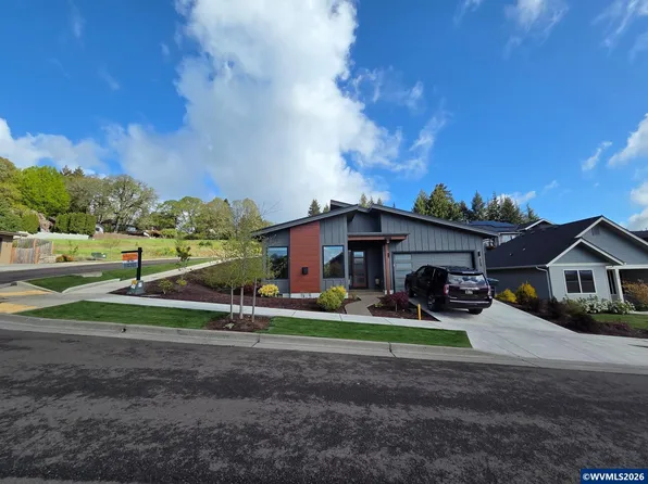 3491 SW Buckeye Pl, Corvallis, OR 97333