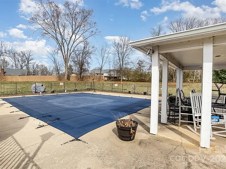 7610 Woods Ln #5 — Photo 27