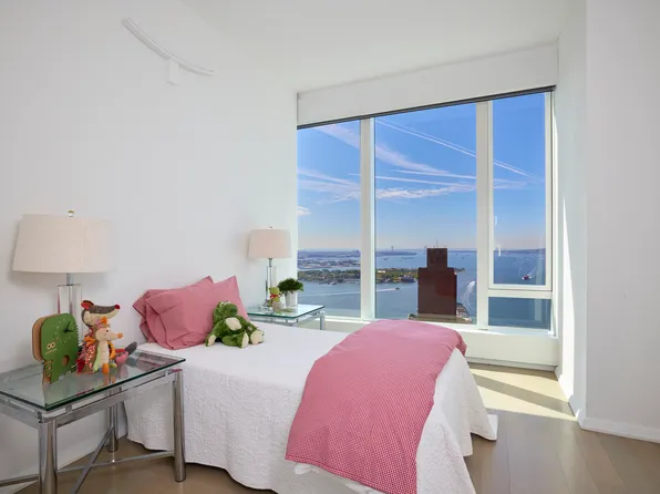 50 West Street image 11 of 27