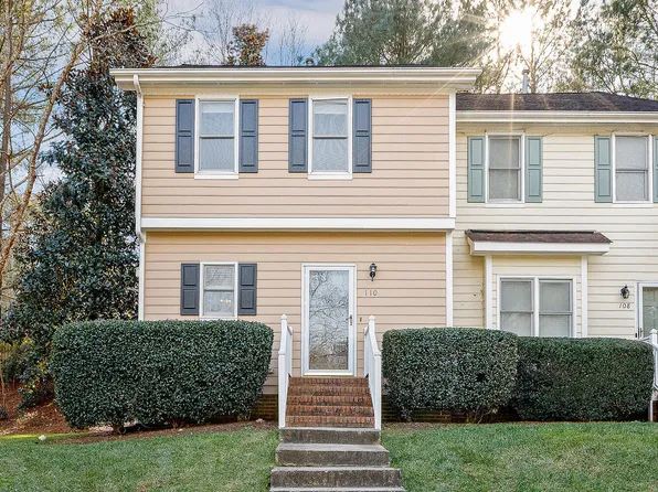 110 Charter Ct, Cary, NC 27511