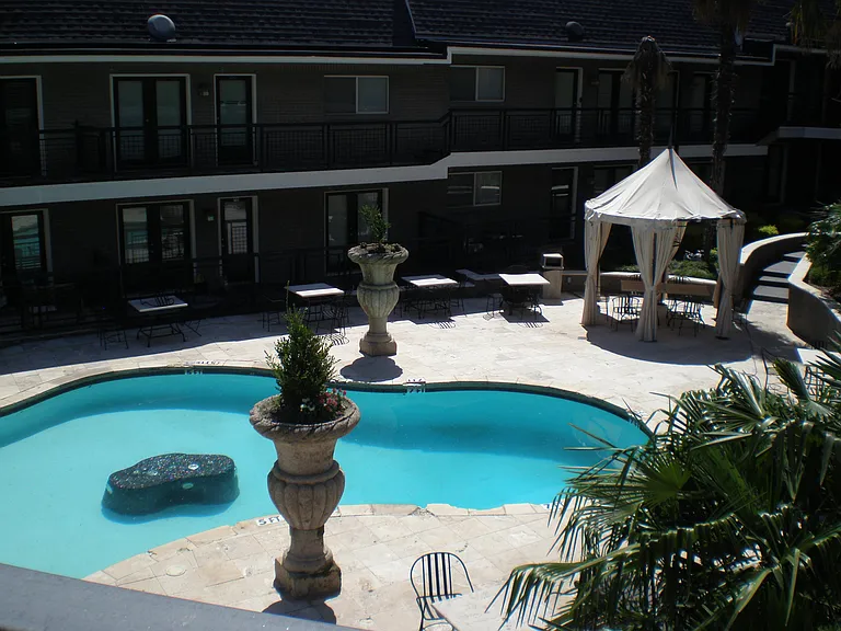 10119 Regal Park Ln — Photo 12