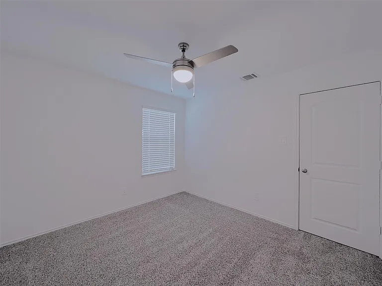 14918 Cypress Hollow Dr — Photo 28
