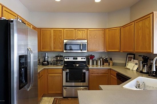 3rd image of 14255 W Columbus Ave