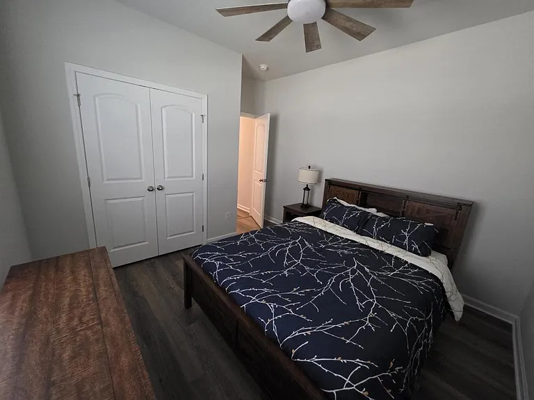 352 Castlepath Dr SW — Photo 24