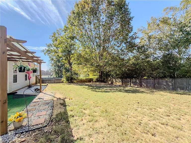 593 Red Tip Ln — Photo 11