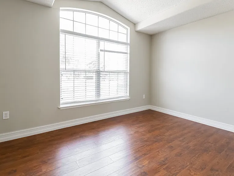 1802 Meadow Pond Way — Photo 14