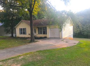 102 Sunny Ln, Commerce, GA 30529