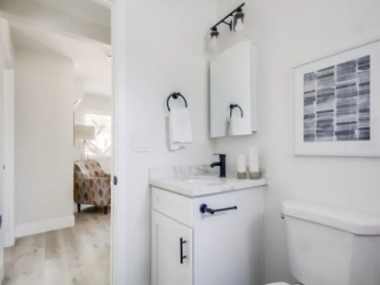 1329 Marshall Rd — Photo 14