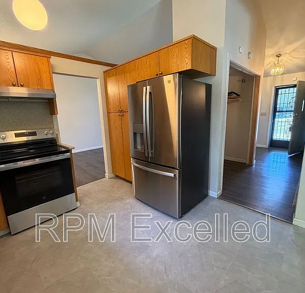 6135 36th St SE — Photo 11