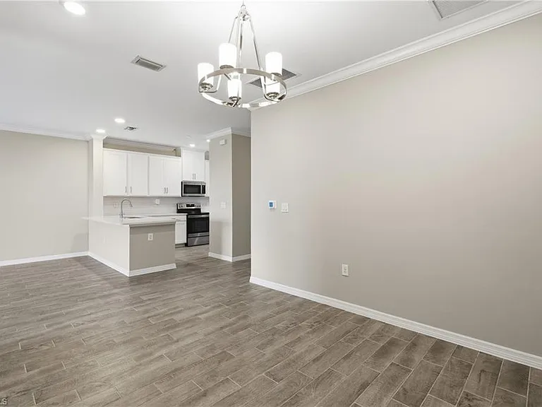 11841 Venetian Lagoon Dr — Photo 18