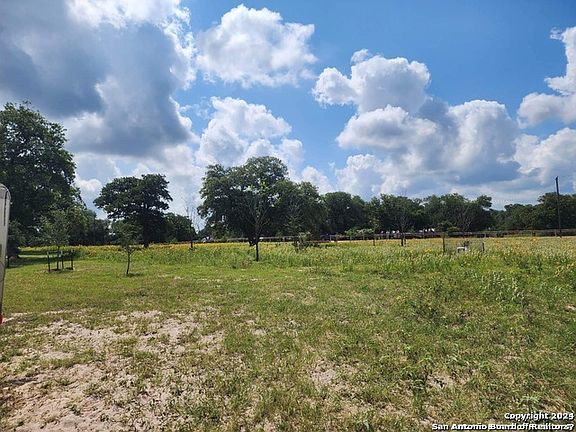 4th image of 233 TRIPLE BEND DR LOT 136