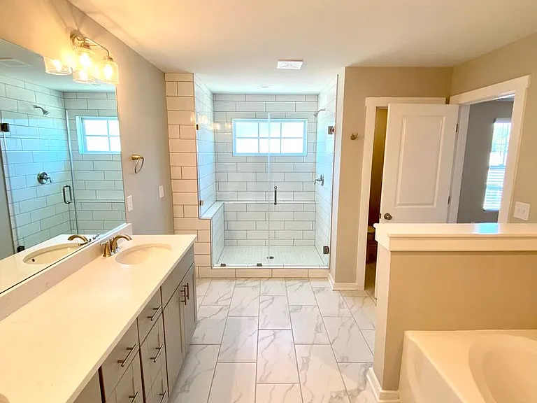 115 Cranford Dr — Photo 11
