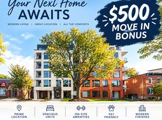 28 Pretoria Ave #101, Ottawa, ON K1S 1W7