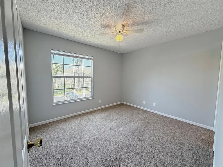 5035 Palmbrooke Cir — Photo 7