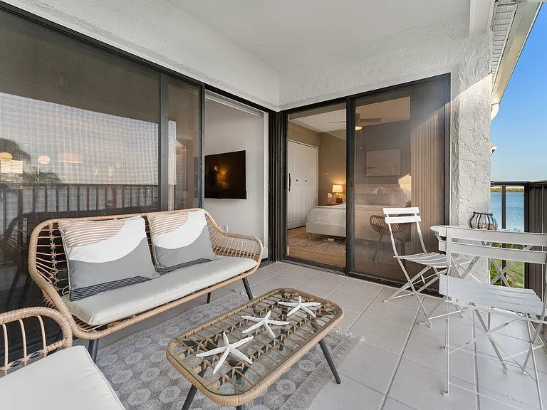6287 Bahia Del Mar Cir #312 — Photo 20