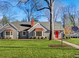 632 Fairview Pl, Wyckoff, NJ 07481