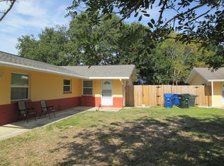 2817 Oaklawn Ave, Largo, FL 33771