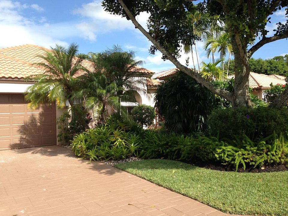 Home For Sale In Broken Sound Country Club