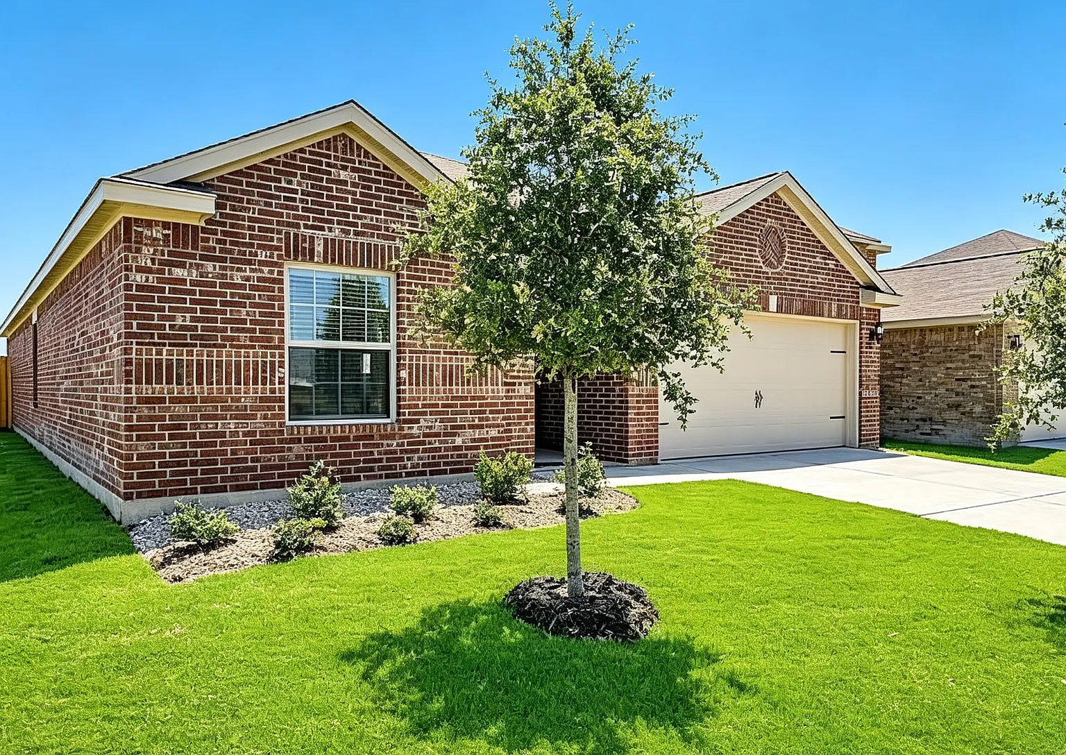 3 bed, 1643 sqft, $1,999 — Photo 2