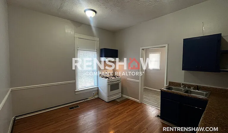 1817 Edward Ave — Photo 11