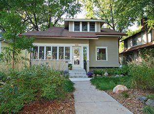 220 Sheridan Ave S, Minneapolis, MN 55405