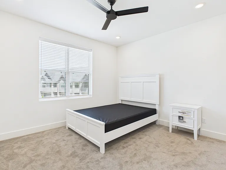 2940 Huffman Way #C — Photo 21