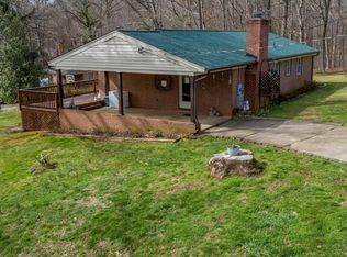 25 Valley St, Clarksville, VA 23927