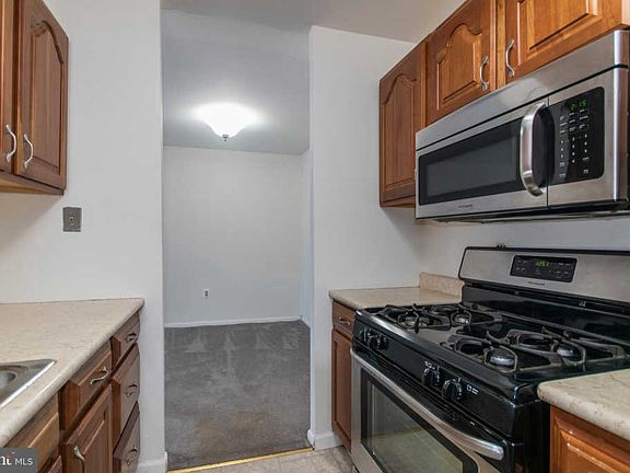 5th image of 6100 Henry Ave APT 3E