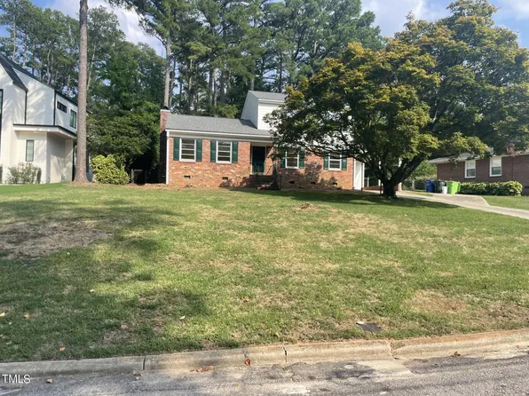 4112 Rockingham Dr, Raleigh, NC 27609