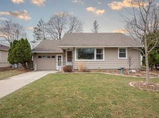 1643 2nd Ave NE, Rochester, MN 55906