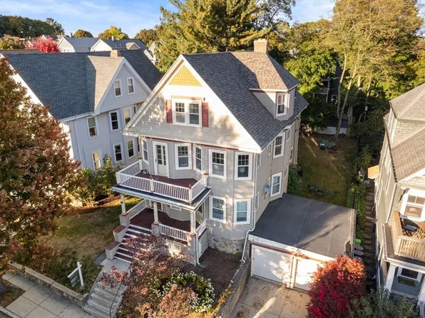 27 Ainsworth St, Roslindale, MA 02131
