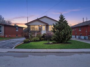 80 Luscombe St, Hamilton, ON L9A 2J8