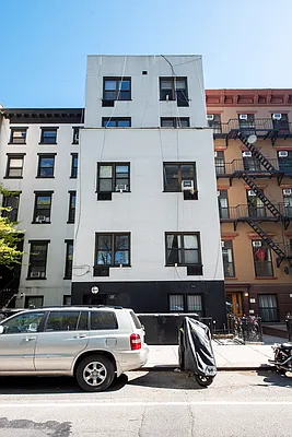 Rented by BH Brokerage Group | media 3